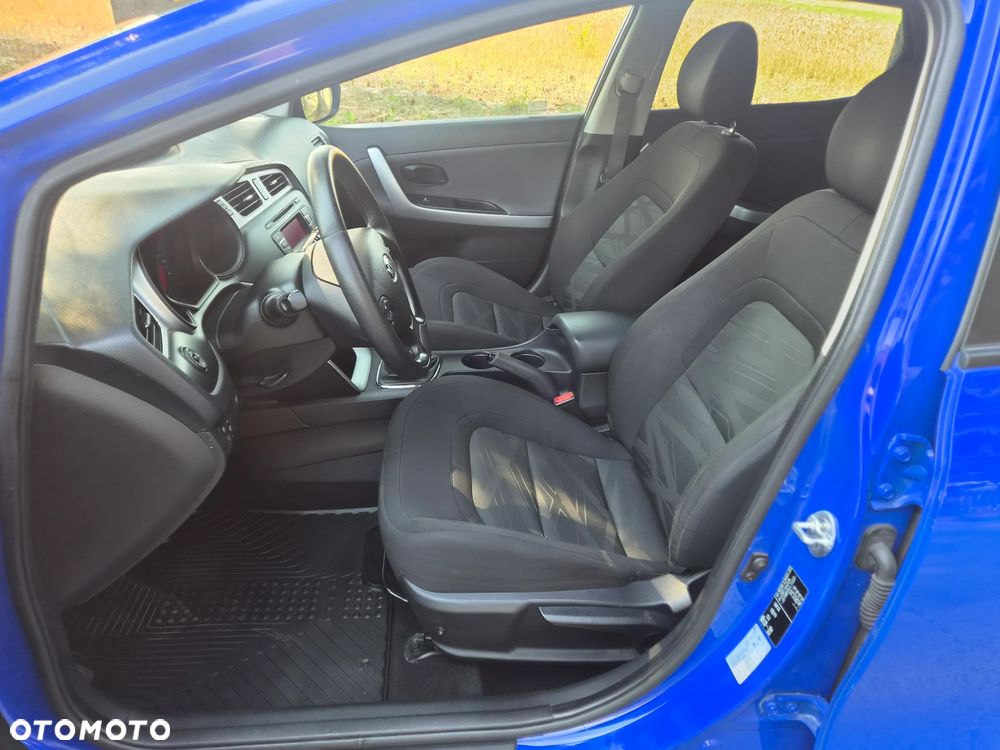 Kia Ceed 1.4 CRDi 90 Spirit - 10