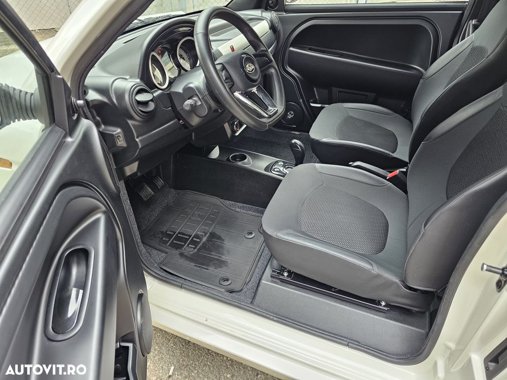 Microcar Due - 8