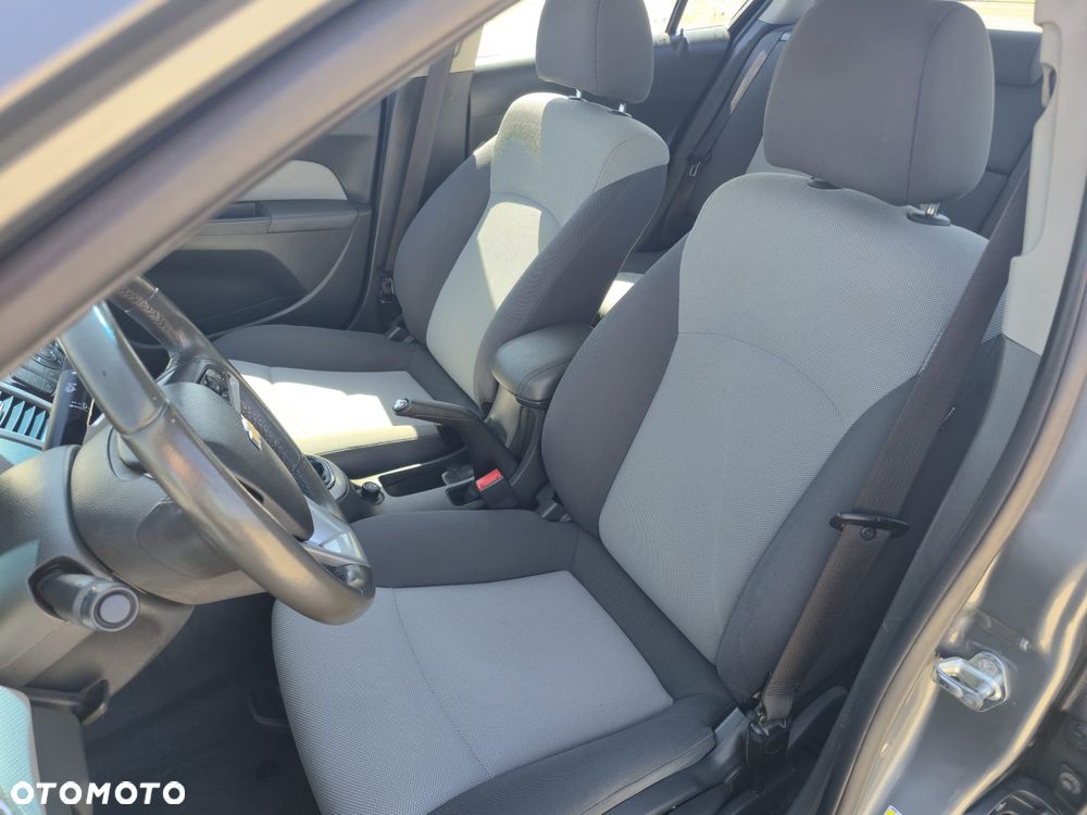 Chevrolet Cruze 2.0 VDCi LS - 8