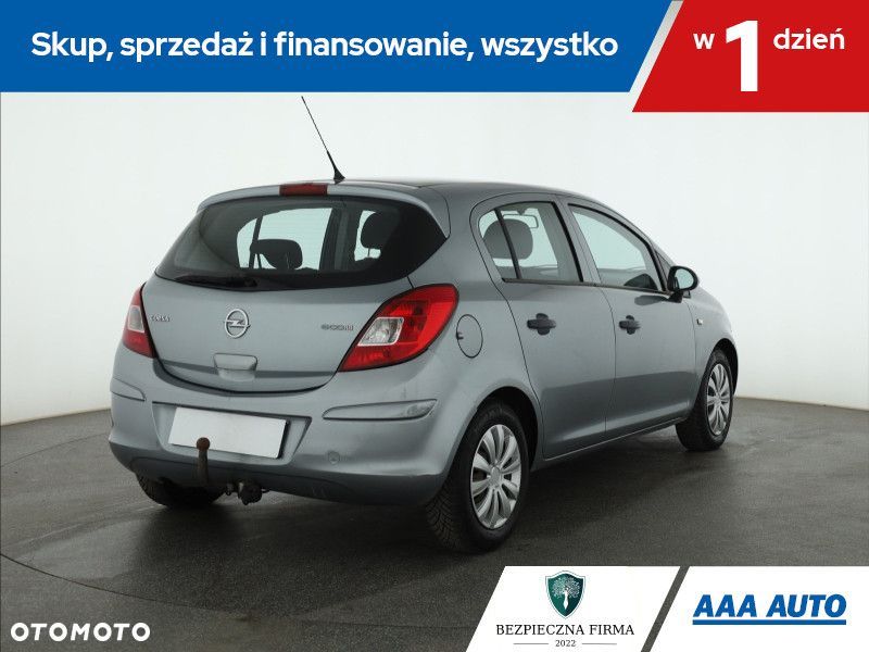 Opel Corsa - 7