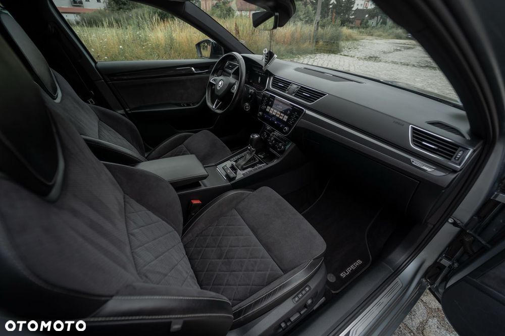 Skoda Superb 1.5 TSI DSG Sportline - 20