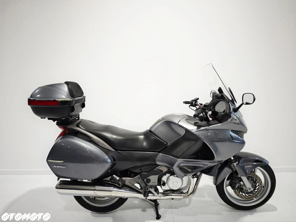 Honda Deauville - 1
