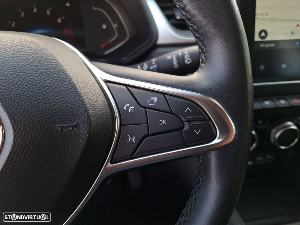 Renault Captur 1.0 TCe Techno Bi-Fuel - 16