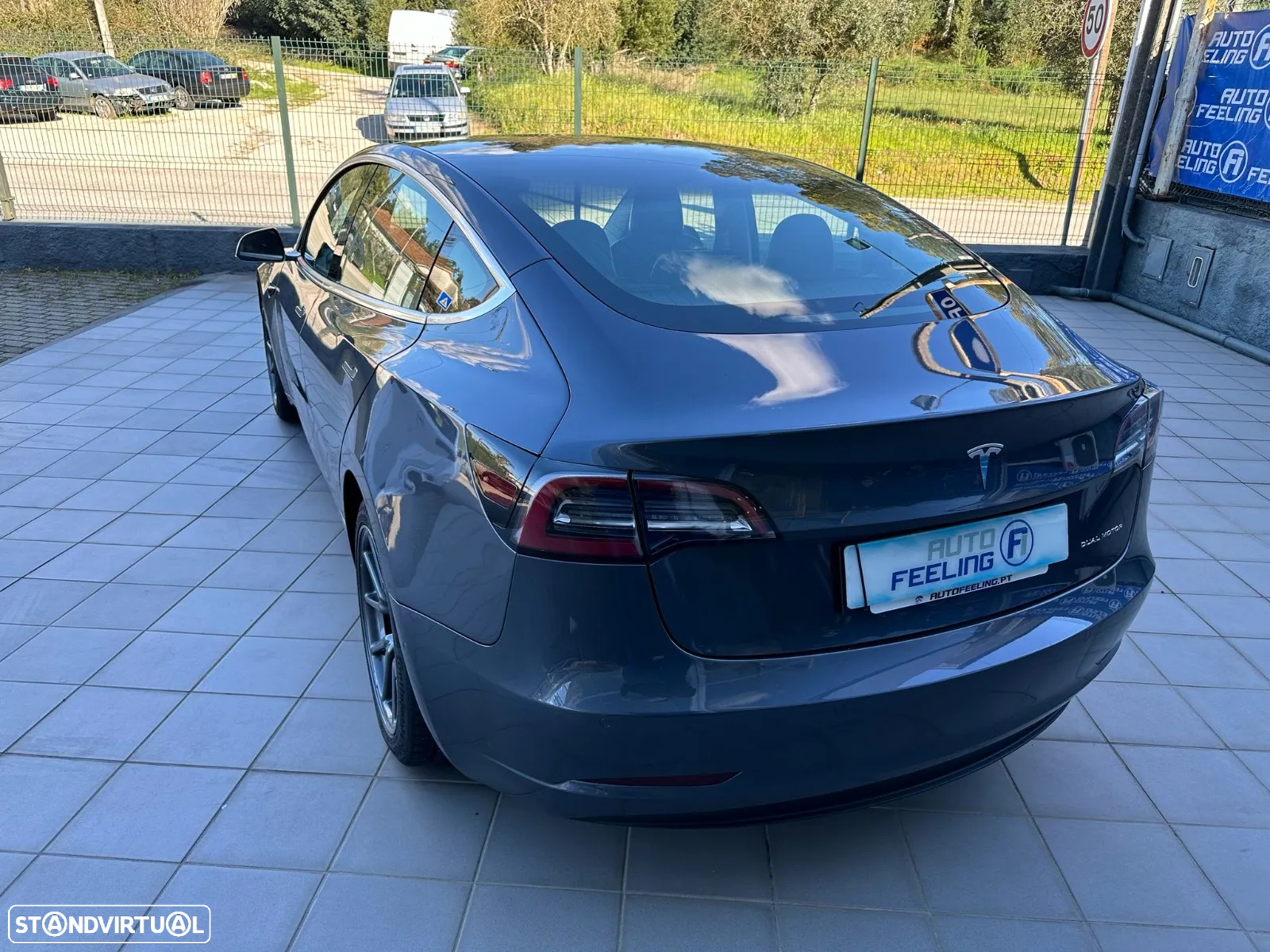 Tesla Model 3 Long-Range Dual Motor AWD - 2