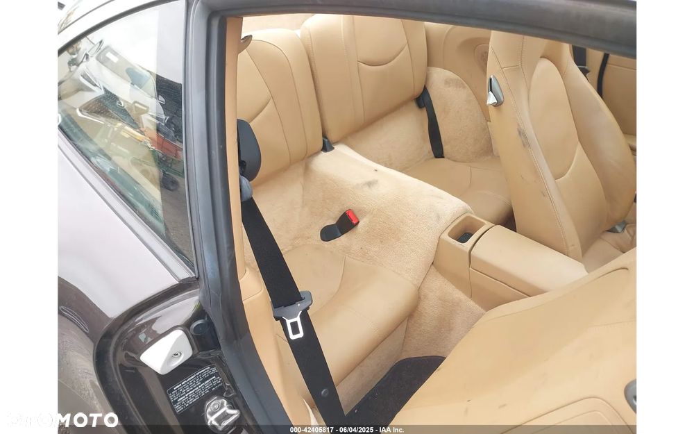 Porsche 911 Targa 4S - 8