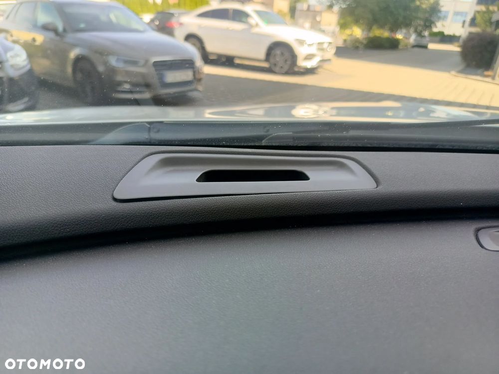 Opel Insignia 2.0 Automatik Business Edition - 25