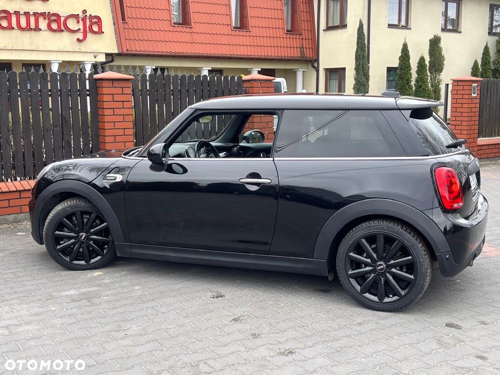 MINI ONE Standard - 17