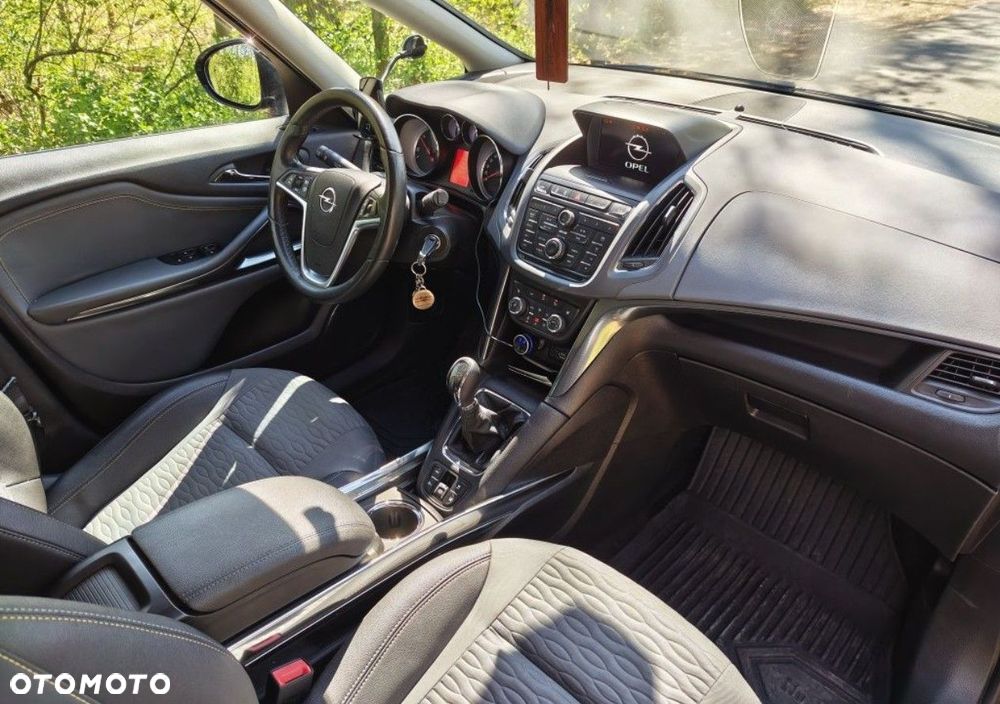 Opel Zafira 2.0 CDTI Cosmo - 7