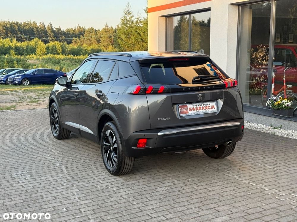 Peugeot 2008 - 12
