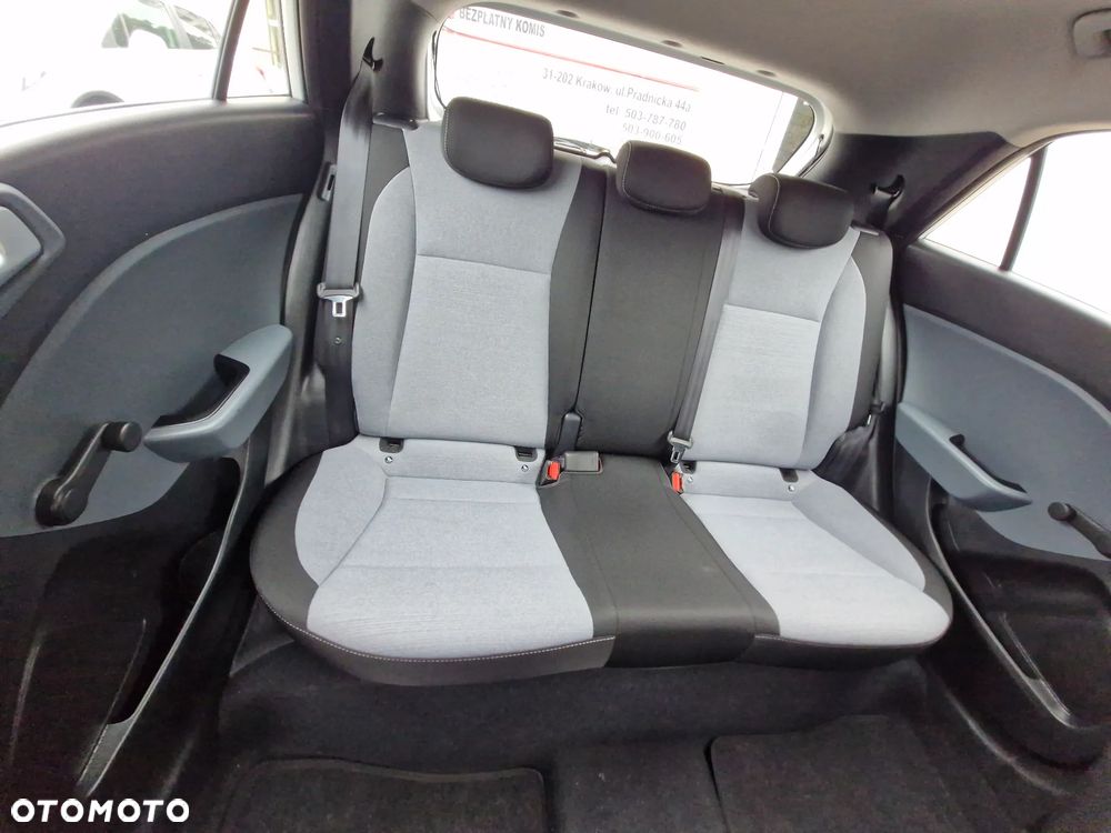 Hyundai i20 1.25 Classic + - 21