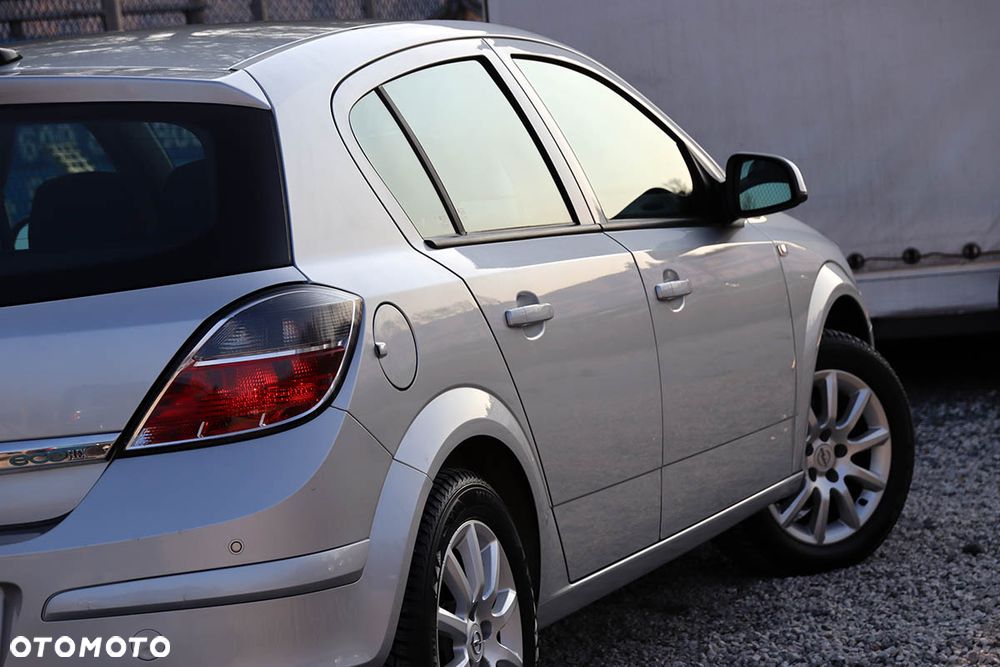 Opel Astra 1.7 CDTI DPF (119g) Innovation - 17