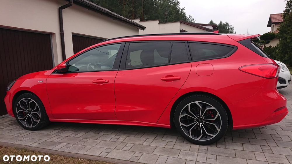 Ford Focus 1.5 EcoBoost ST-Line - 10
