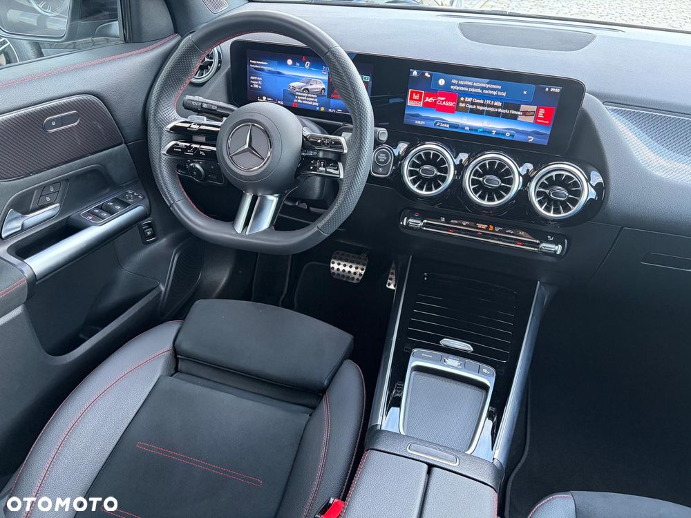 Mercedes-Benz GLA 2024