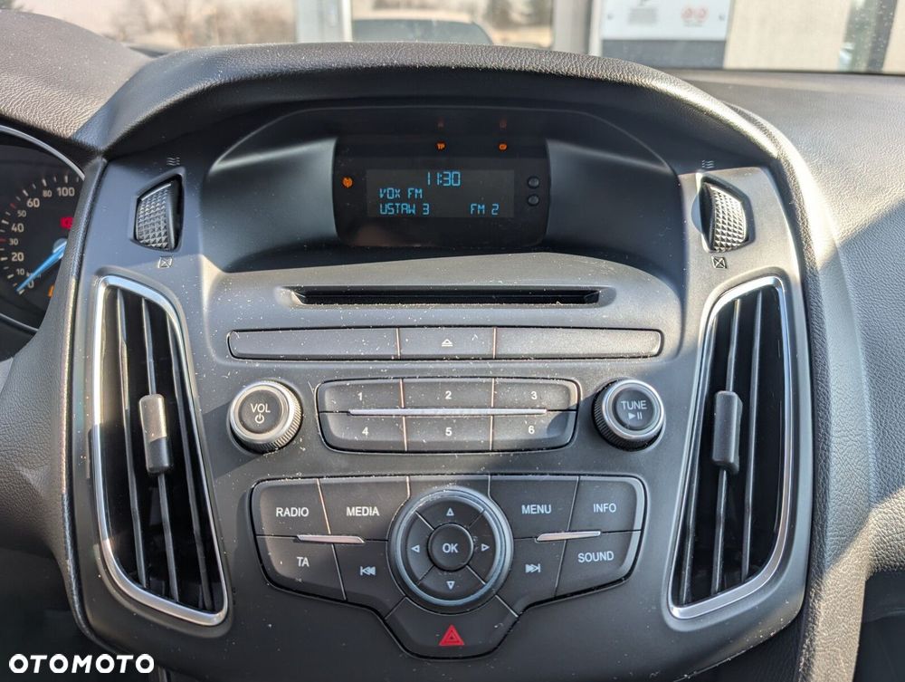 Ford Focus 1.6 Trend - 21