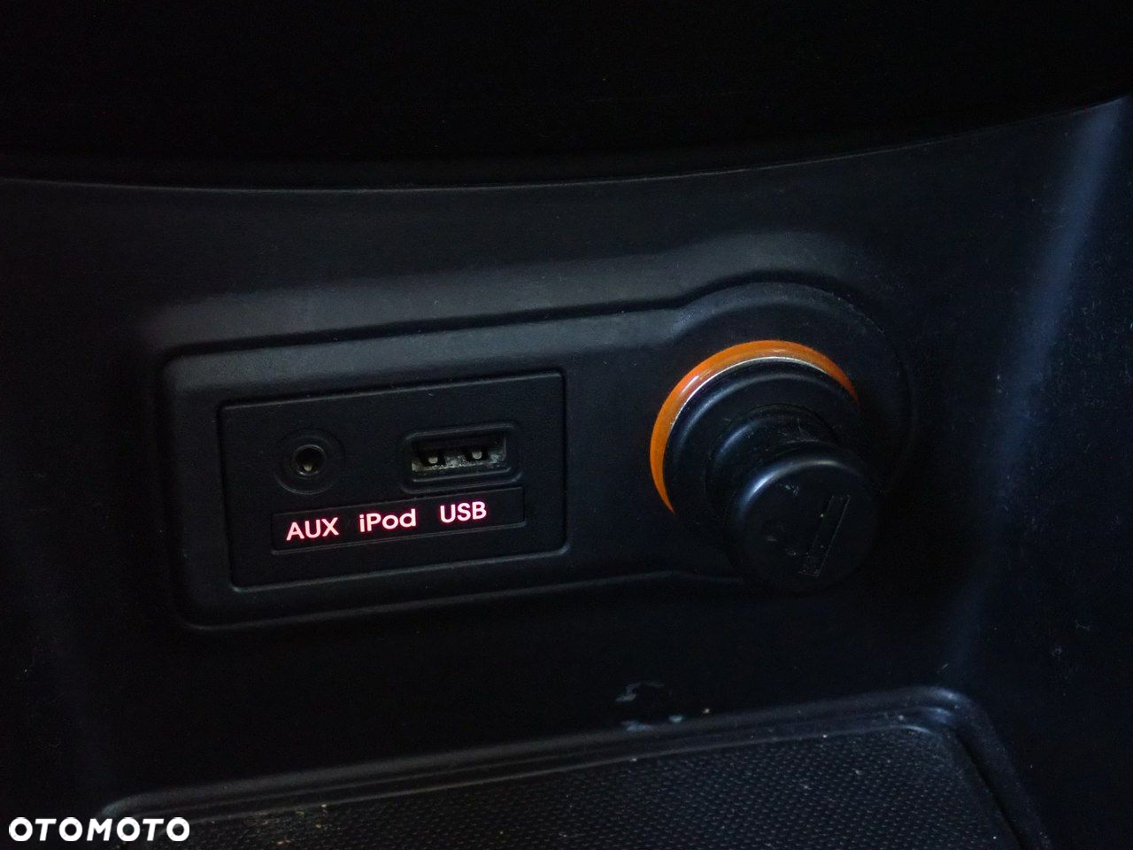 Kia Venga - 30