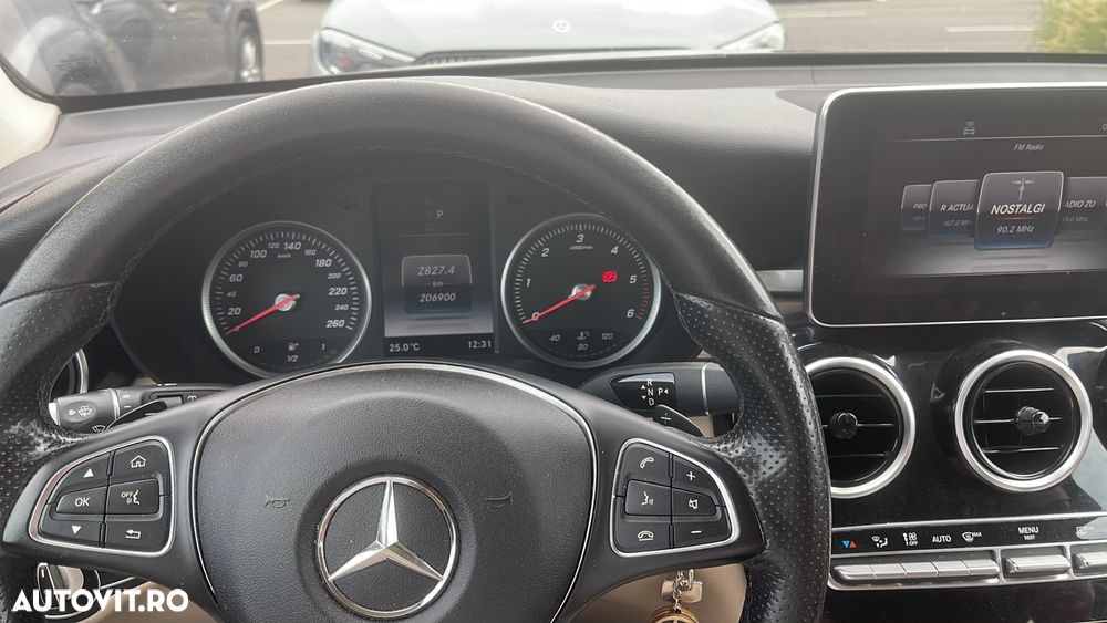 Mercedes-Benz GLC - 9