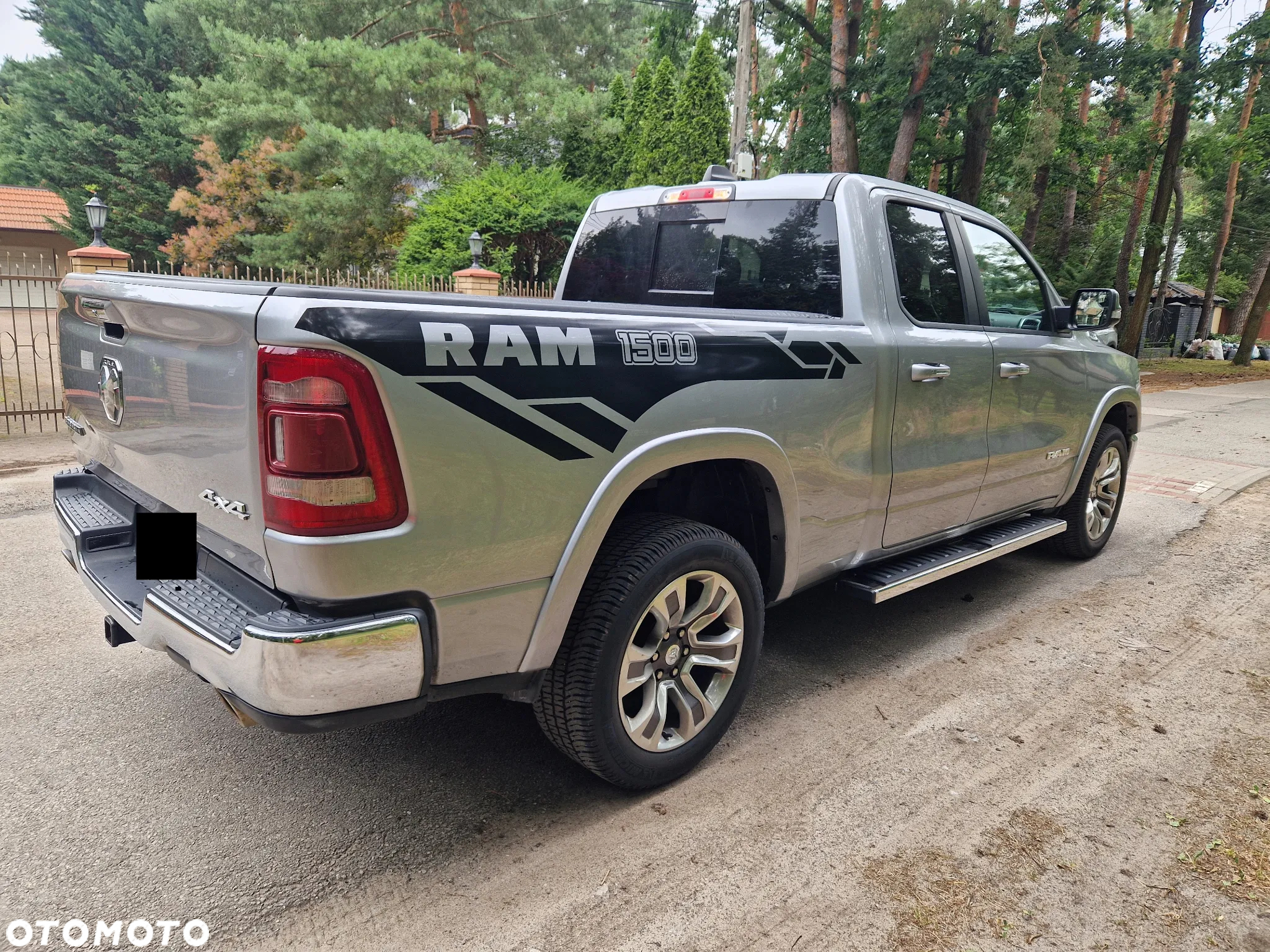 RAM 1500 Quad Cab Longbed Laramie