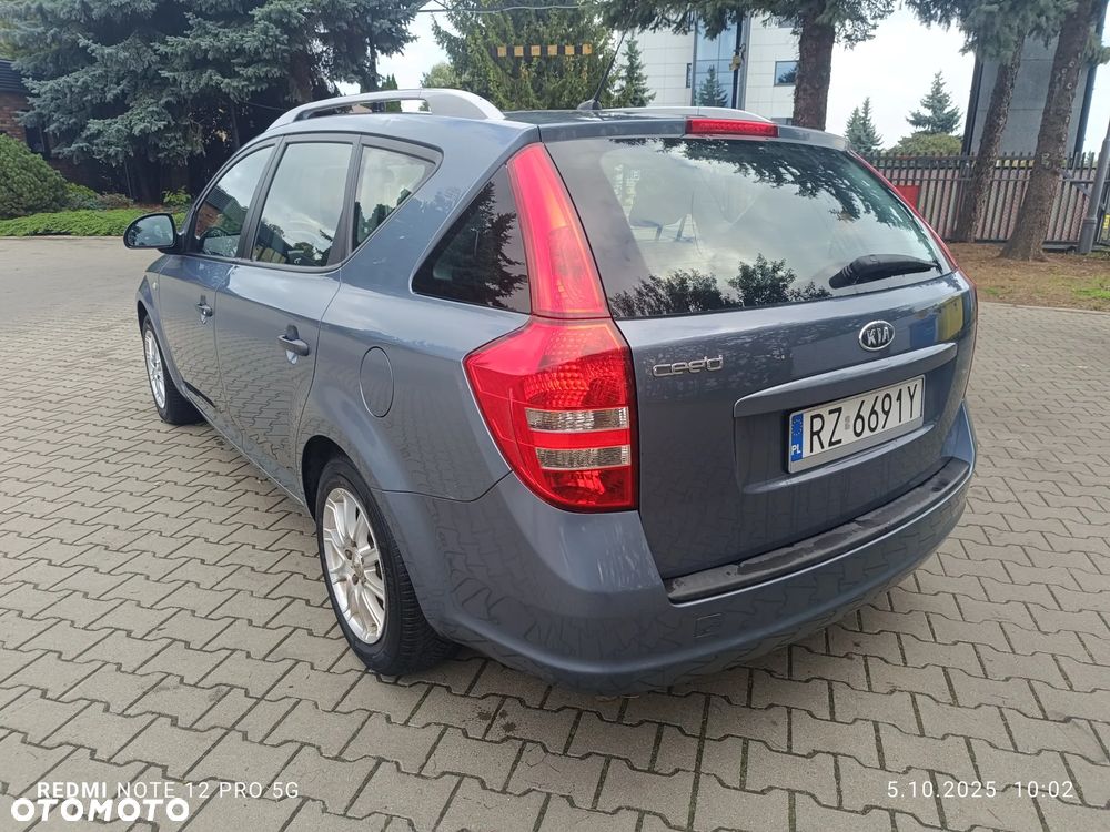 Kia Ceed Cee'd 1.4 Comfort - 4