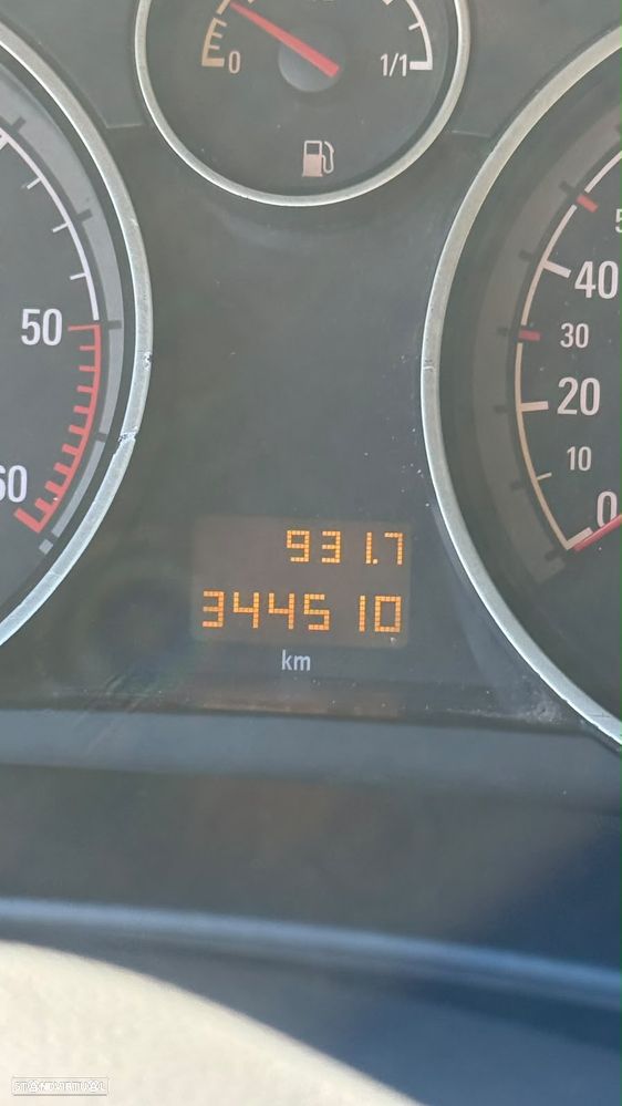 Opel Astra 2006 photo 2