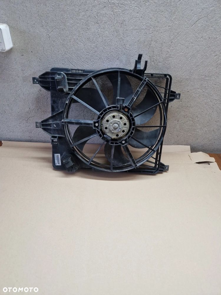 WENTYLATOR CHŁODNICY OBUDOWA RENAULT KANGO 1.5 DCI - 2