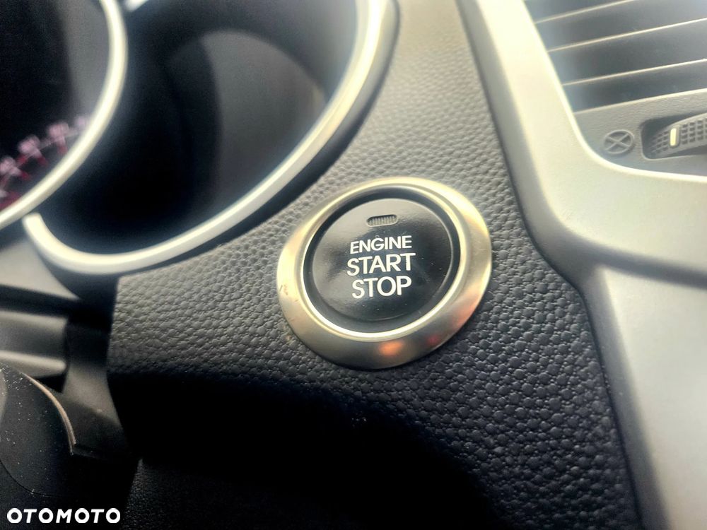 Kia Venga 1.6 CRDi 128 Edition 7 - 40