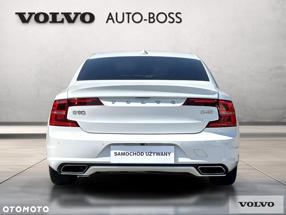Volvo S90 - 4