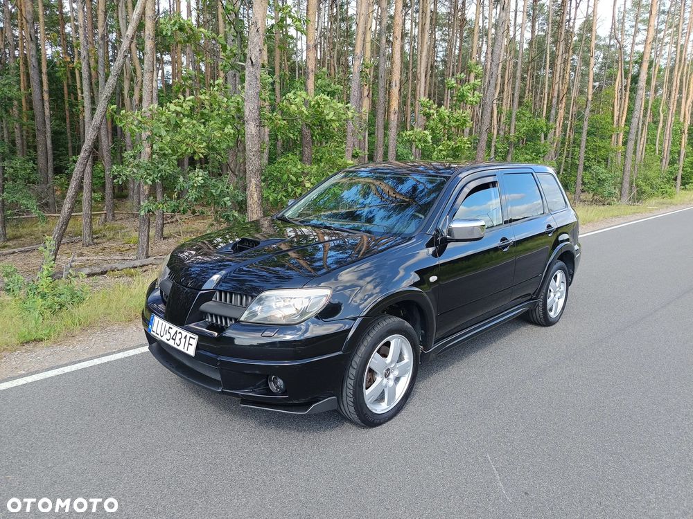 Mitsubishi Outlander 2.0 Turbo 4WD - 1