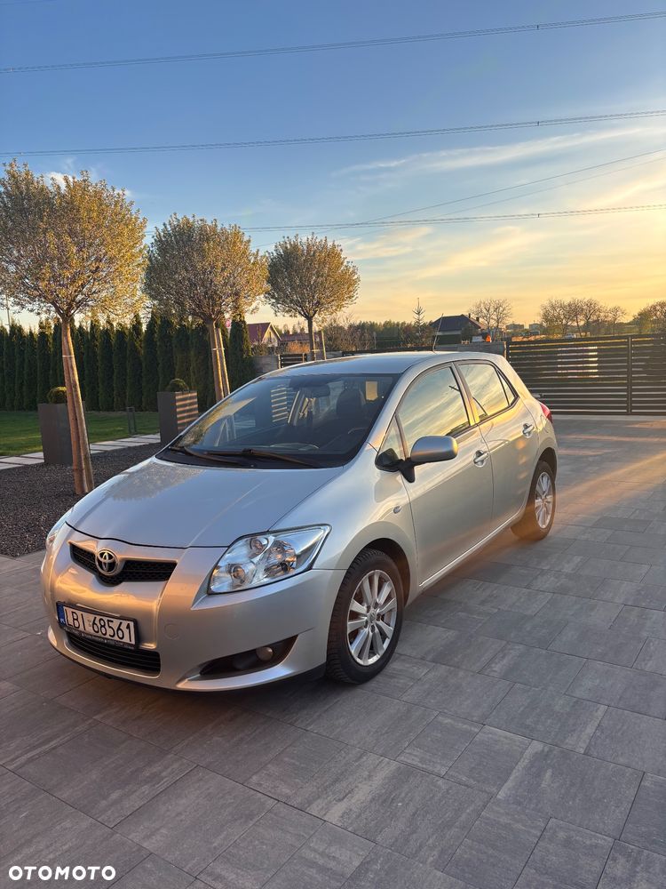 Toyota Auris 1.4 D-4D Premium MM - 9