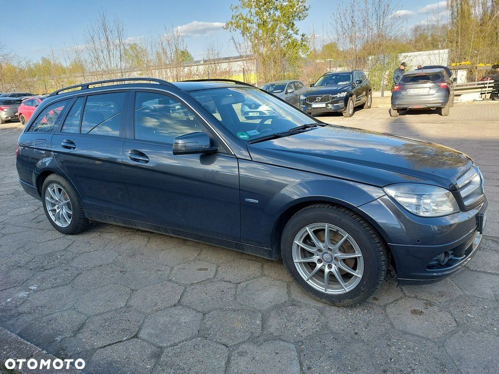 Mercedes-Benz Klasa C - 2