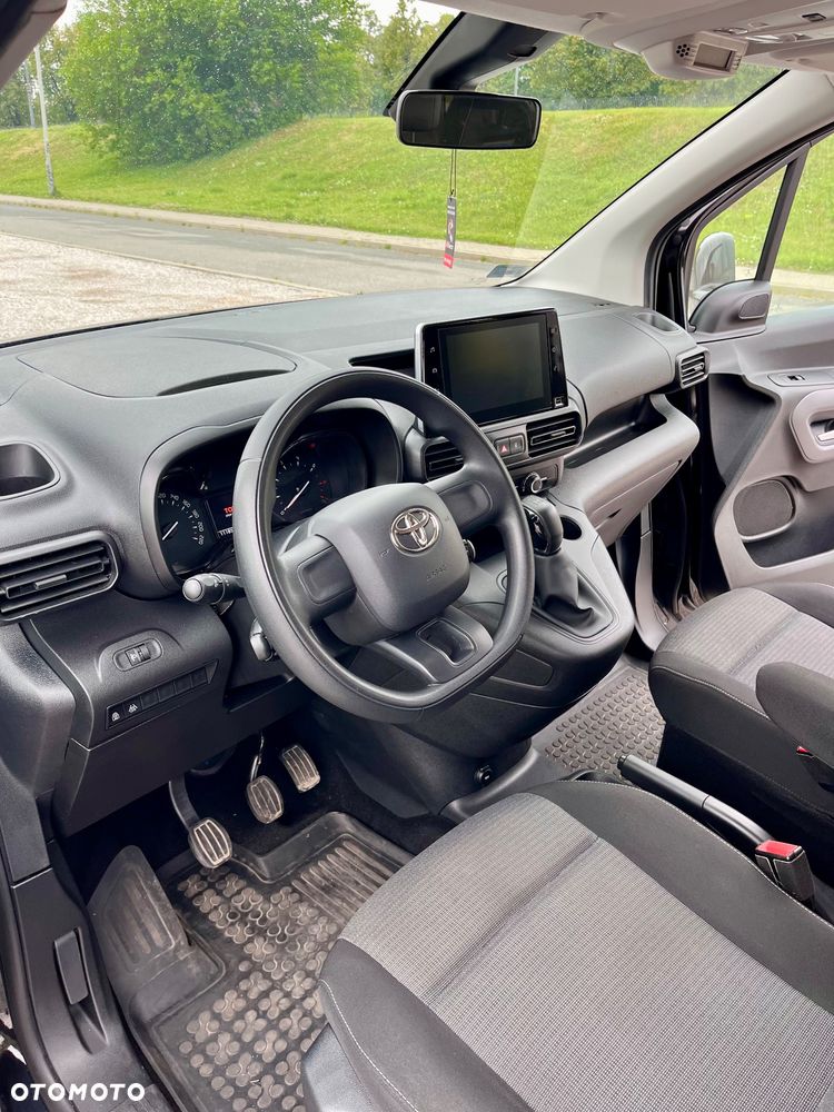Toyota Proace City Verso 1.5 D-4D Business - 10