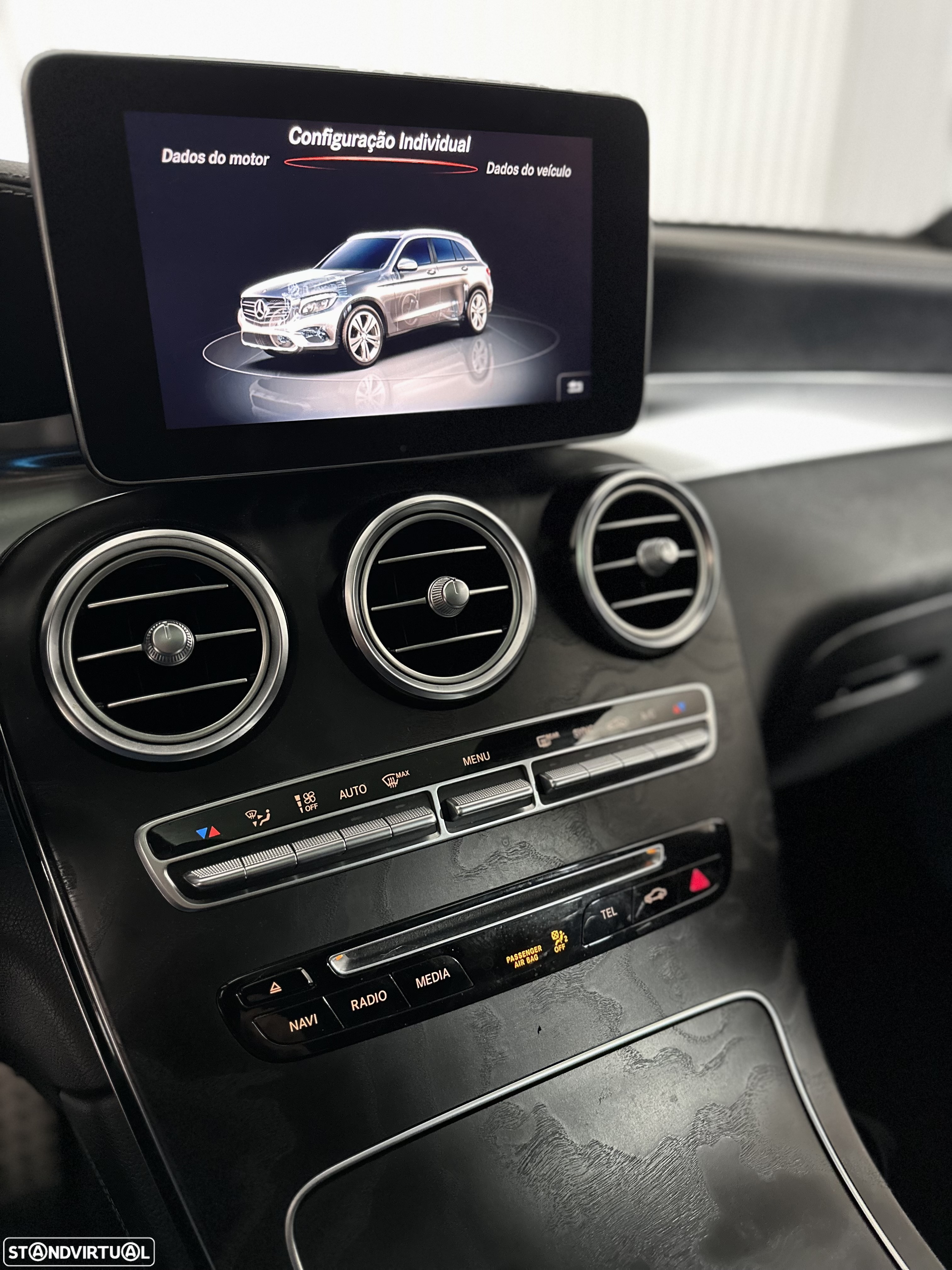 Mercedes-Benz GLC 250 d 4Matic 9G-TRONIC AMG Line - 15