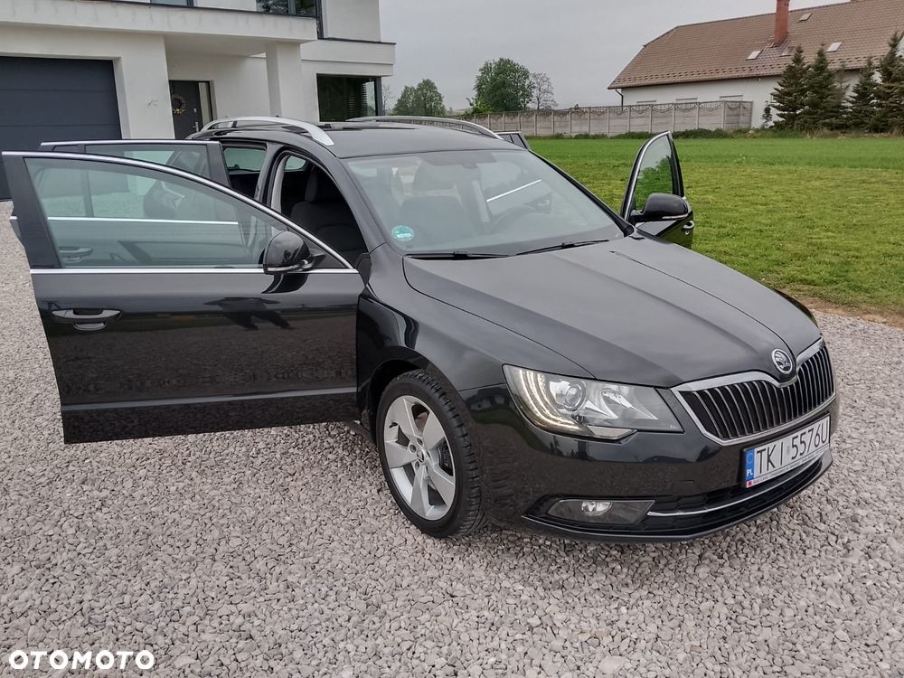 Skoda Superb 2.0 TDI Exclusive - 36
