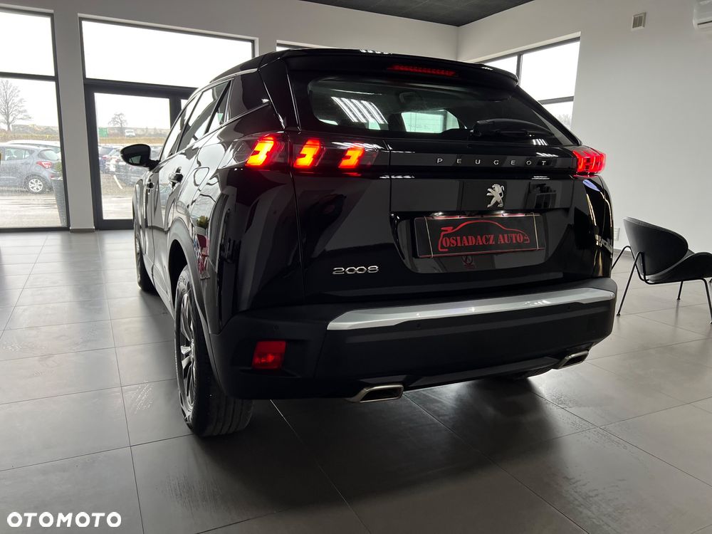 Peugeot 2008 - 4