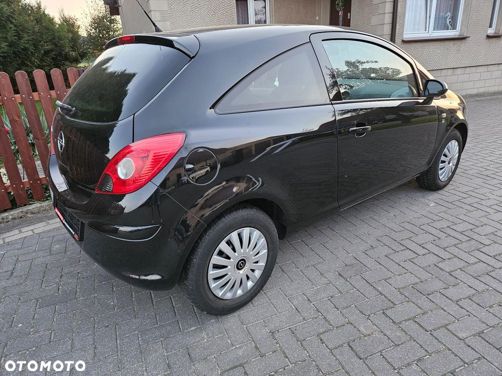 Opel Corsa - 3