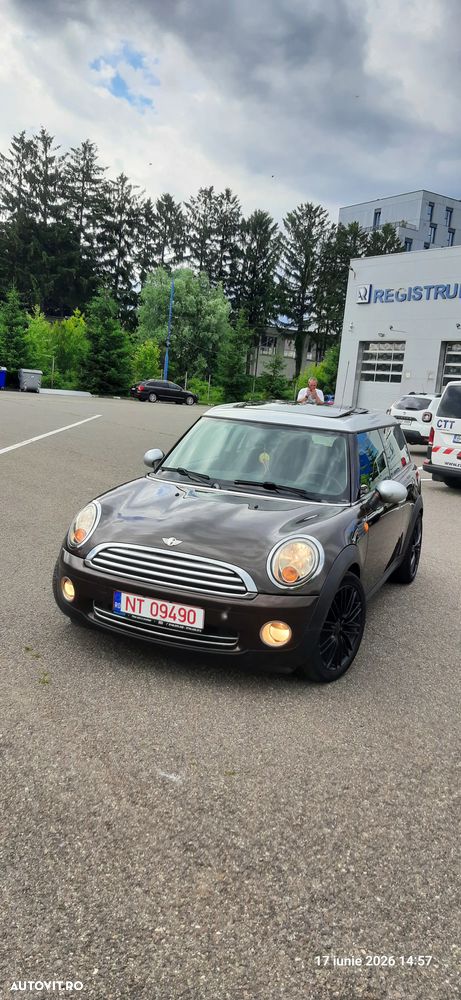 Mini Clubman - 2