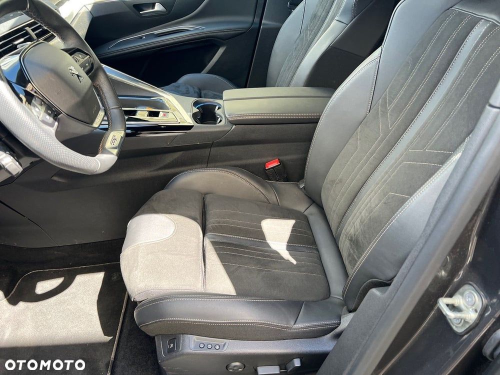 Peugeot 3008 1.2 PureTech GT S&S EAT8 - 9