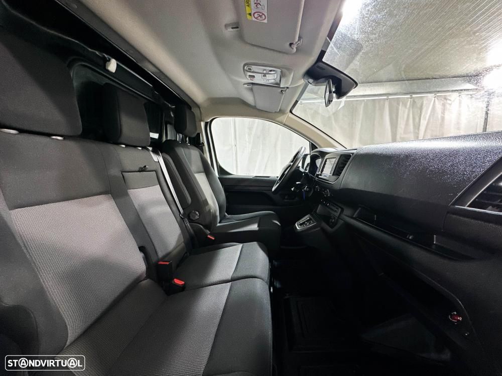 Toyota Proace Eletric 75kWh 136cv Business Line - 24