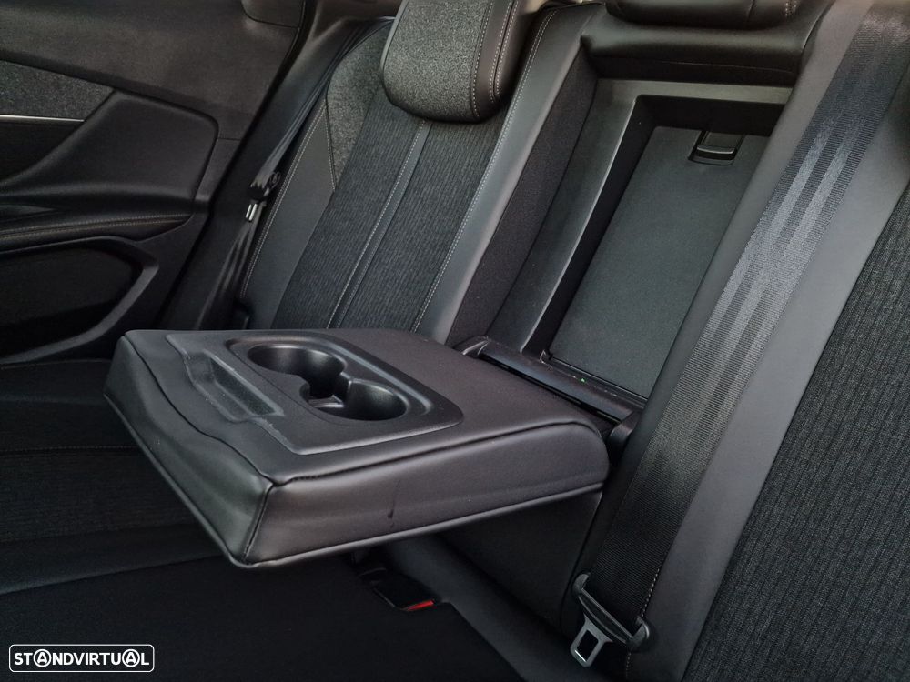 Peugeot 3008 1.2 PureTech GT Line - 16