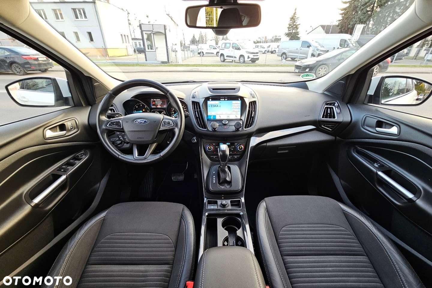 Ford Kuga - 17