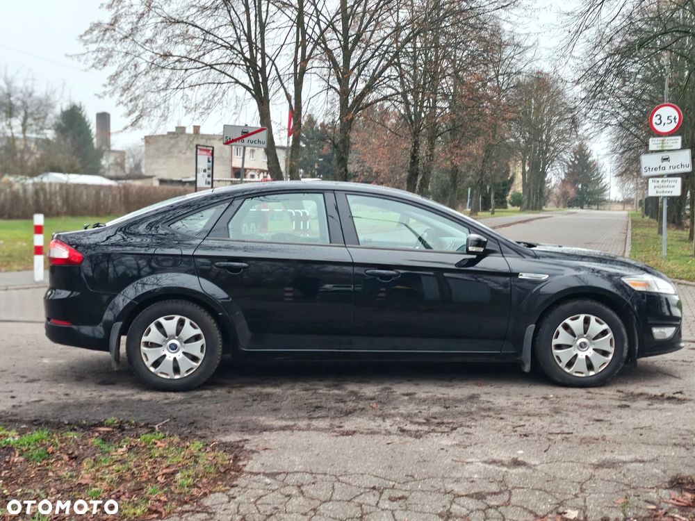 Ford Mondeo 2.0 FF Titanium - 15