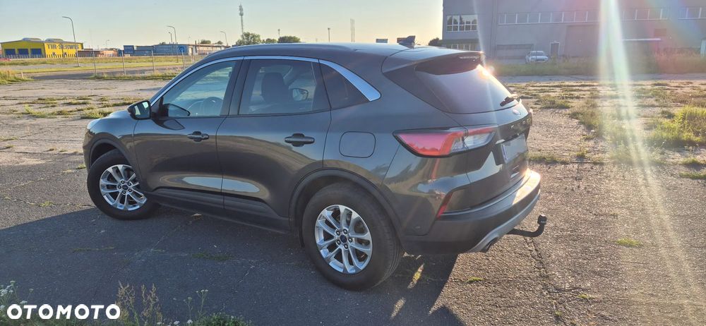 Ford Kuga 1.5 EcoBoost FWD Titanium - 2