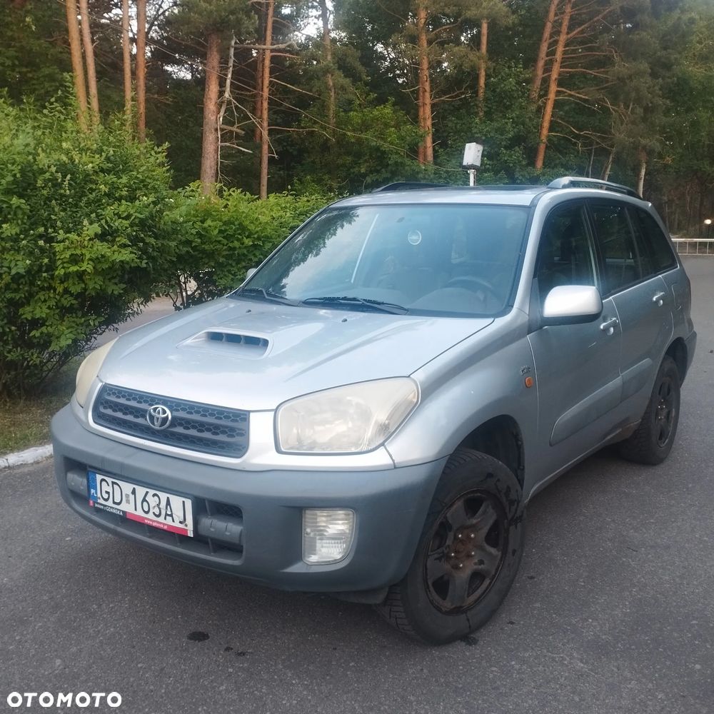 Toyota RAV4 2.0 D-4D 4x4 - 2