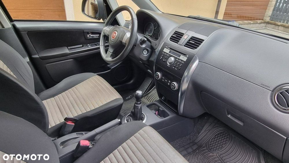 Fiat Sedici - 11