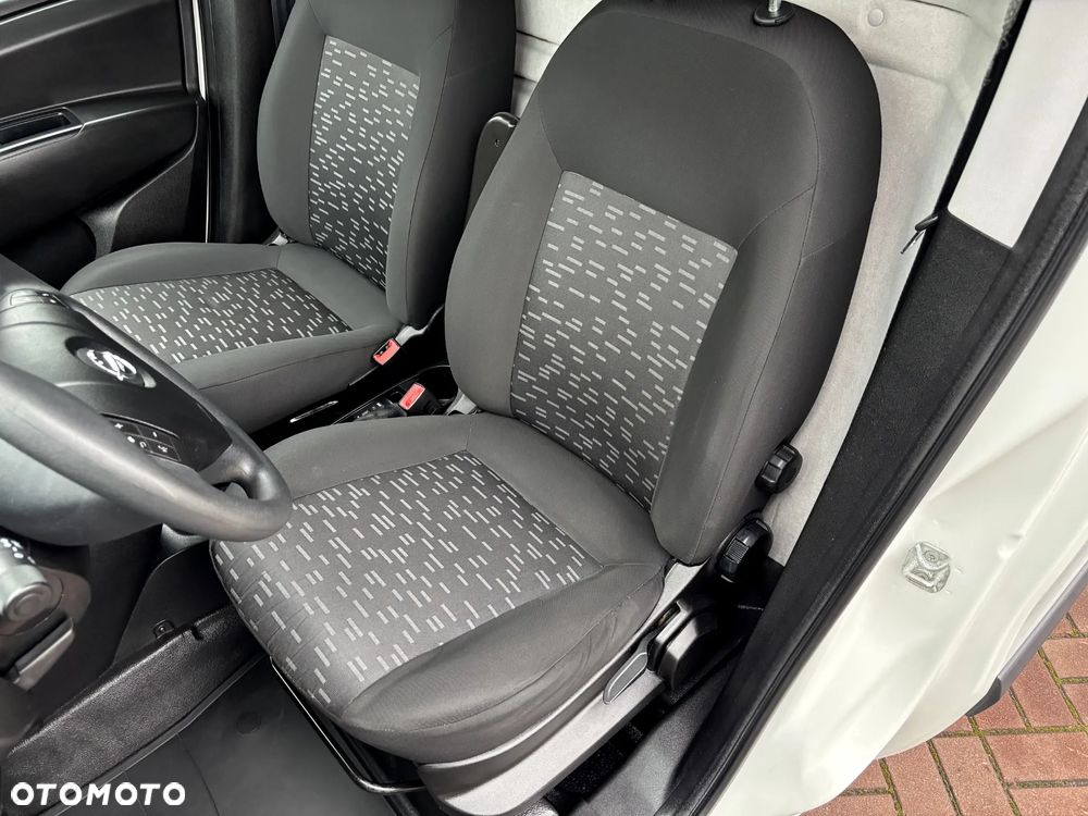 Opel Combo - 12