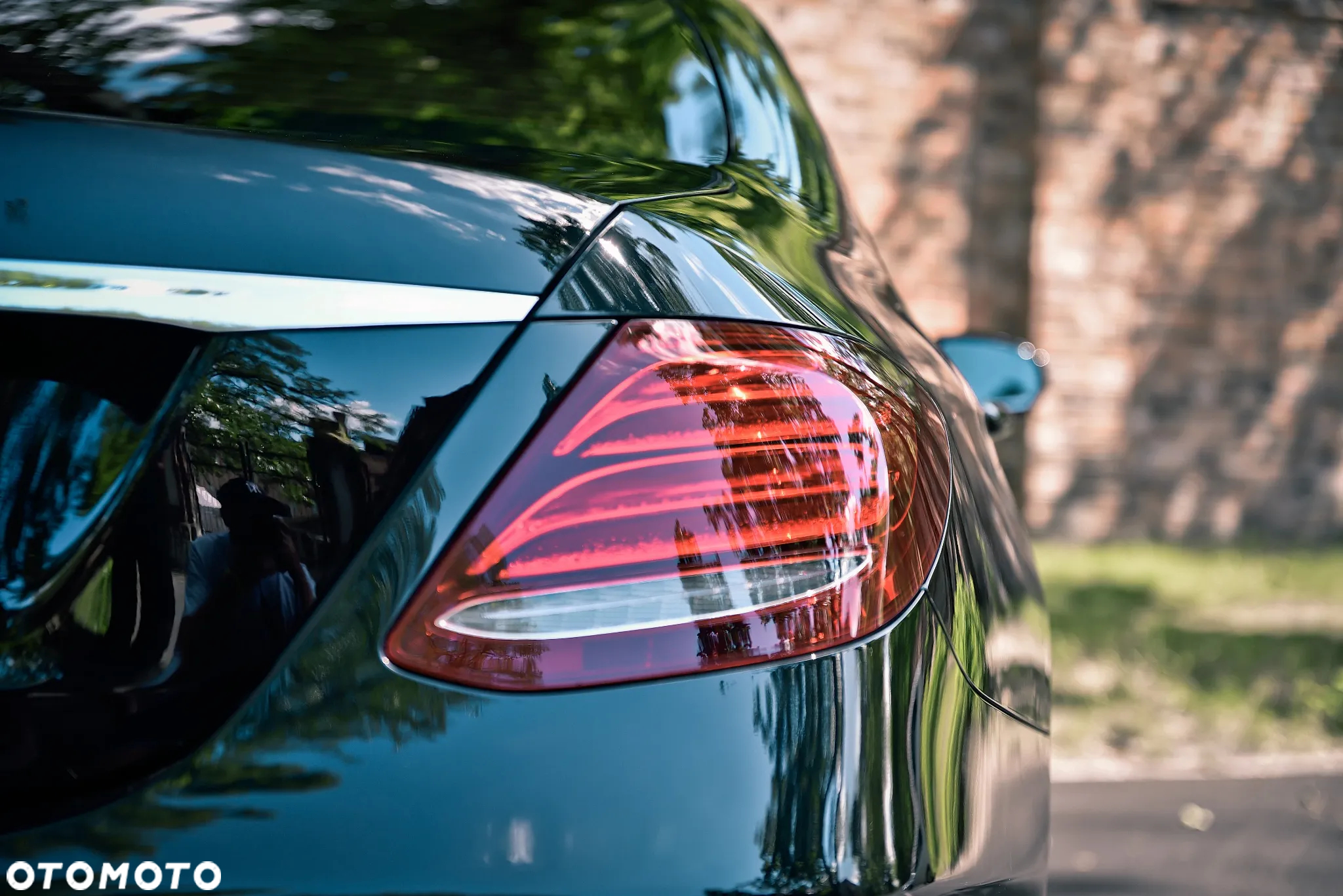 Mercedes-Benz Klasa E 400 4Matic 9G-TRONIC Avantgarde - 19