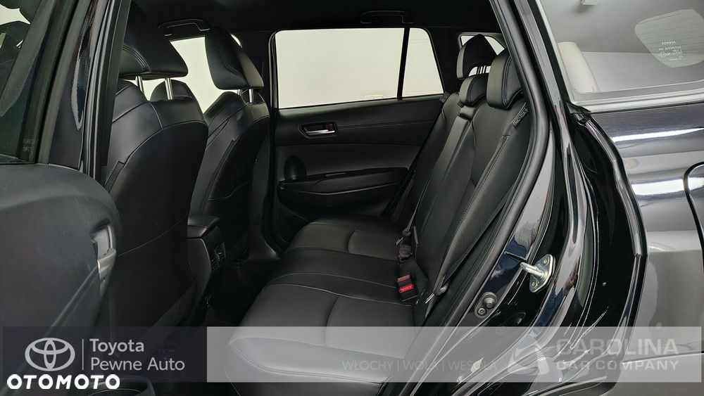 Toyota Corolla Cross 2.0 Hybrid Executive - 17