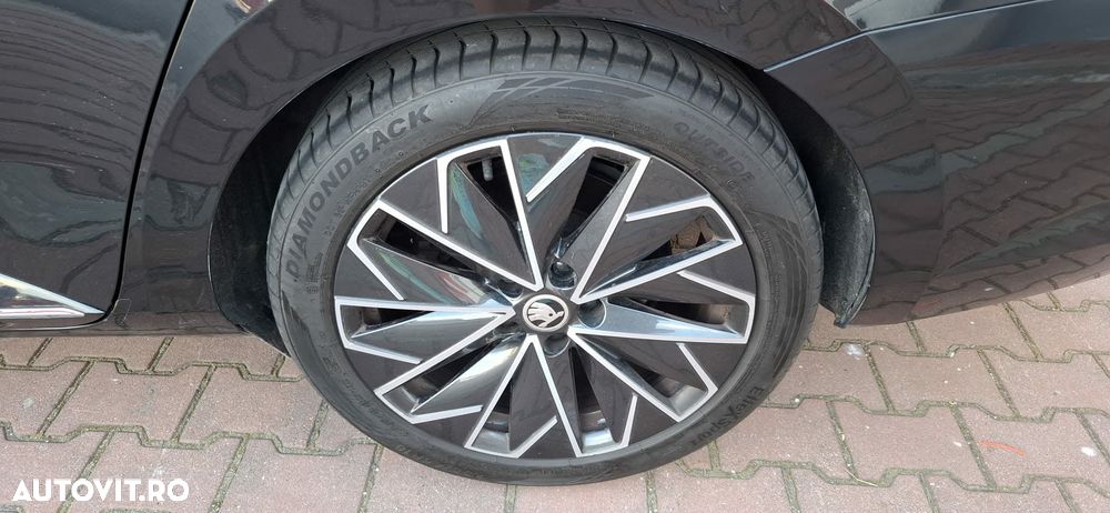 Skoda Superb 2.0 TDI DSG L&K - 20