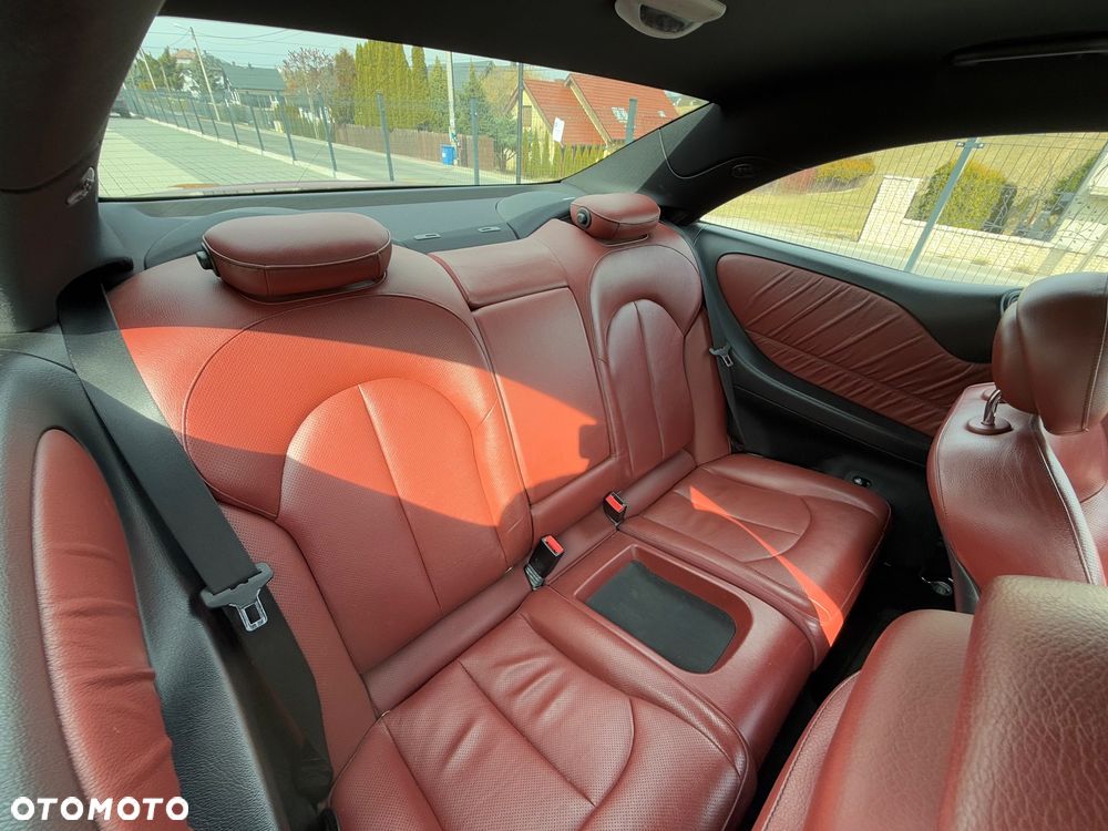 Mercedes-Benz CLK 280 Avantgarde - 16