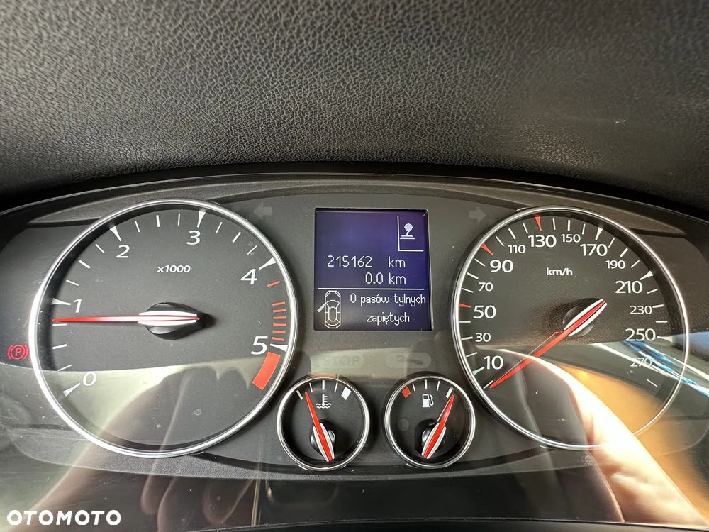 Renault Laguna 2.0 dCi Bose Edition - 16