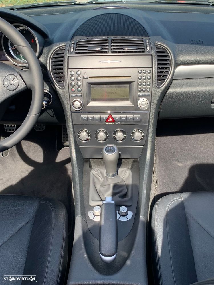 Mercedes-Benz SLK 200 - 21